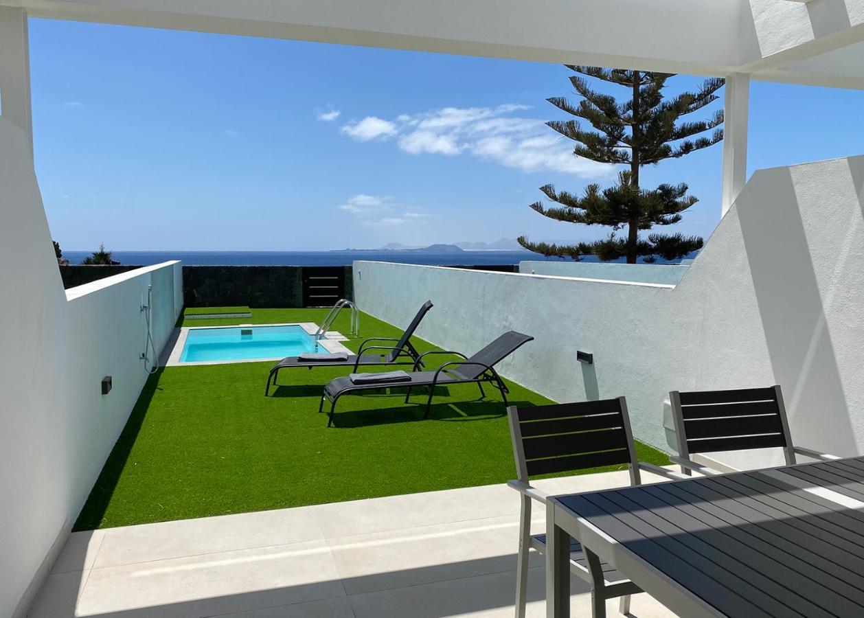 Marina Suites 8 Playa Blanca  Extérieur photo